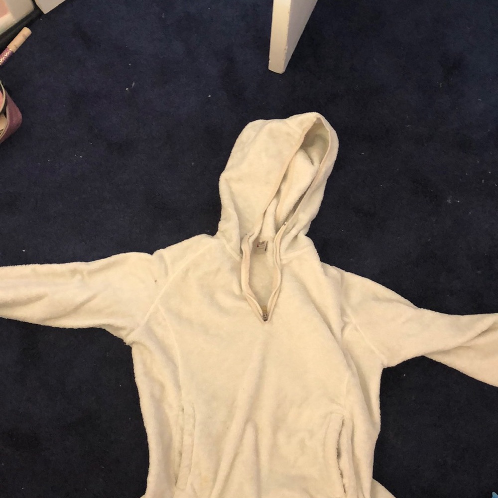 White fuzzy pullover